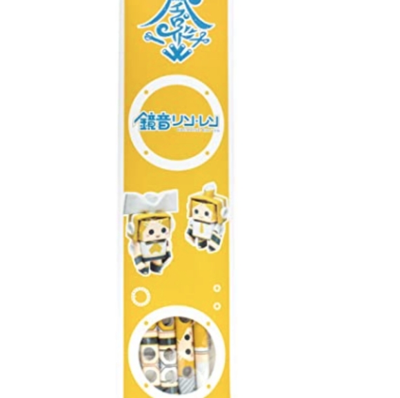 Rin Kagamine and Len Kagamine figures - Picture 8 of 15